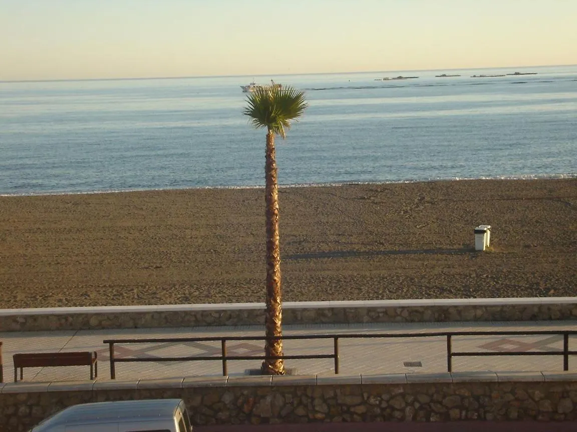 Apartamento Ático 1ª linea de playa Torre Del Mar España