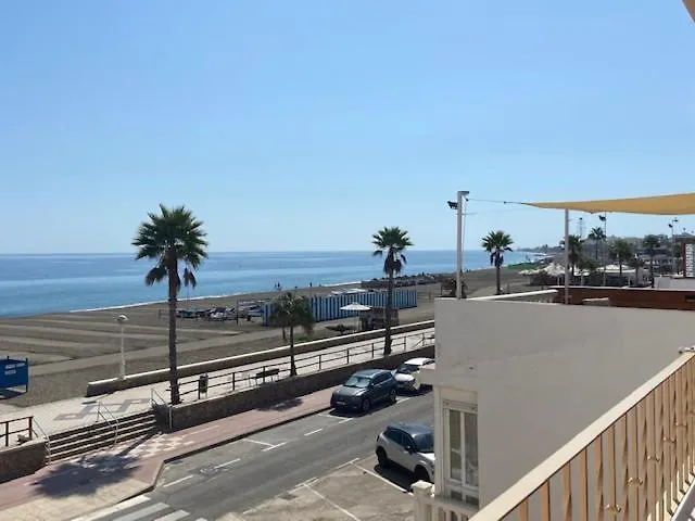 Apartamento Ático 1ª linea de playa Torre Del Mar 0*,